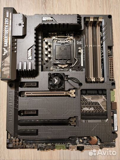 Материнская плата