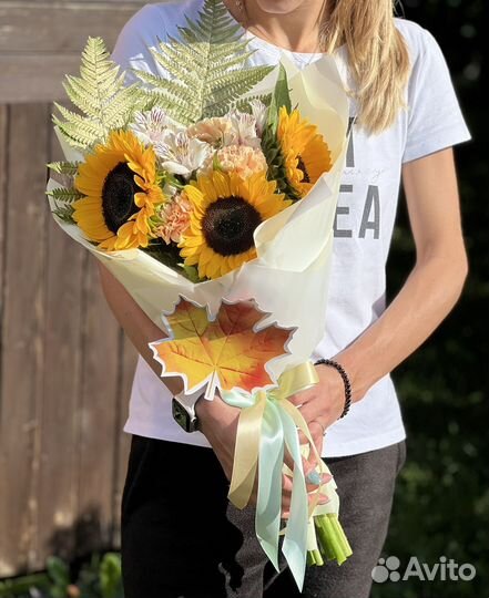 Тренд подсолнухи Цветы, шары, букеты и коробочки