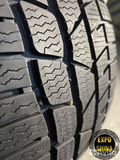 Continental ContiWinterContact TS 830 P 255/40 R18 99V