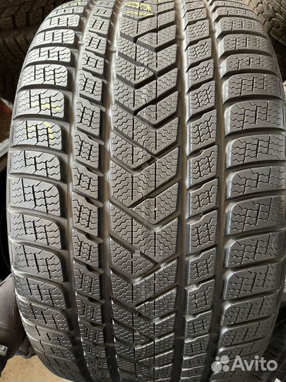 Pirelli Scorpion Winter 315/30 R21 105V