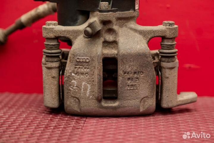 Суппорт тормозной задний правый Audi A6 C7 chva