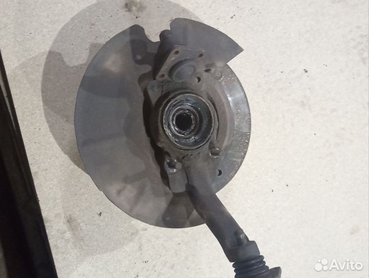 Ступица передняя правая chevrolet niva