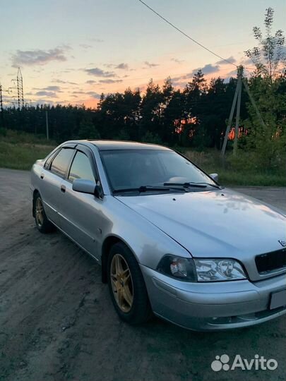 Volvo S40, 2001