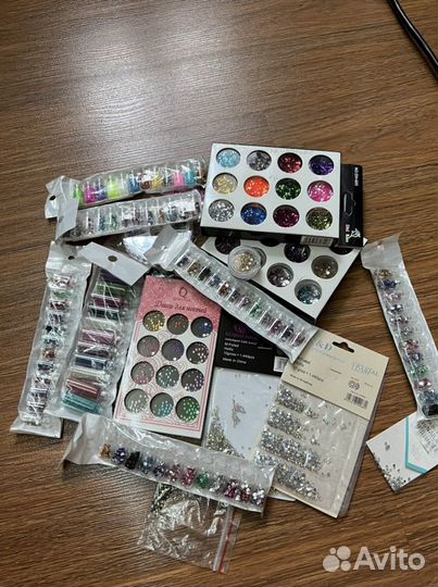 Стразы для ногтей