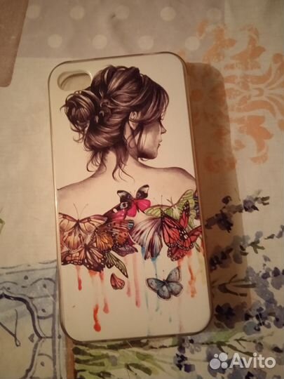 Продам чехол силиконовый на iPhone 4s