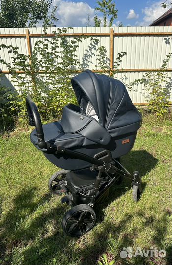 Коляска 3 в 1 Agio Prado