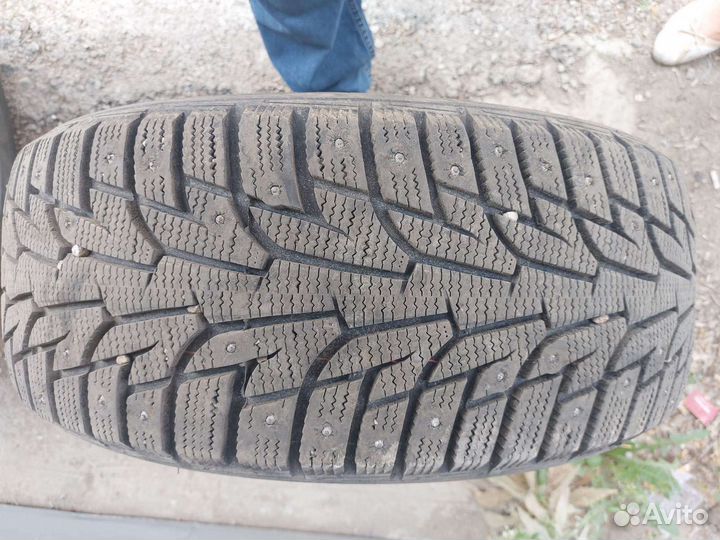 Hankook Winter I'Pike 215/50 R17 95J