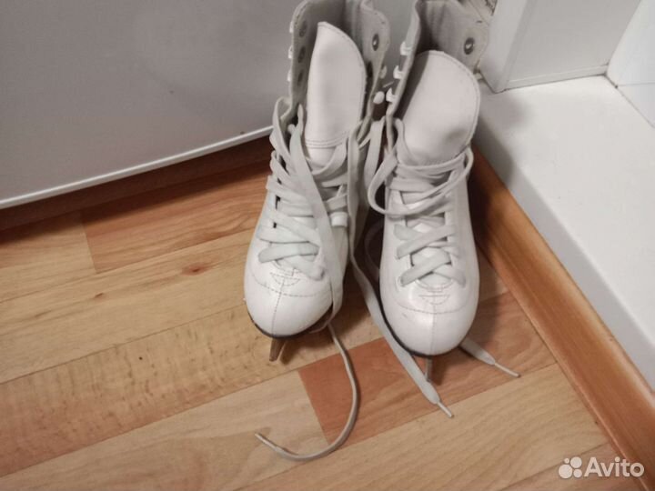 Коньки фигурные