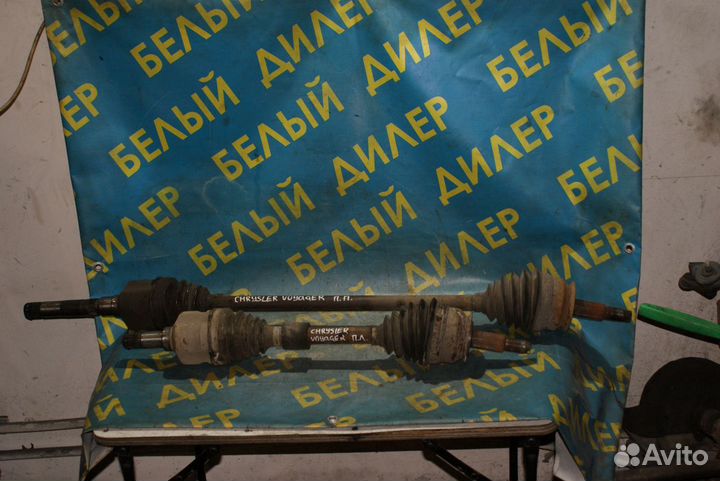 Полуось передняя Chrysler Voyager 4