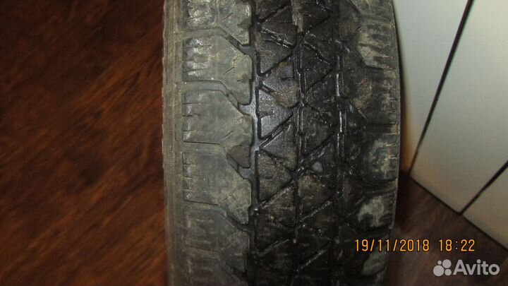 Kumho 722 145/70 R13