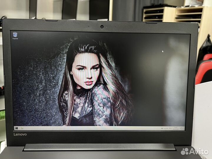 Идеальный Lenovo 330-17AST A6-9225 Radeon 530 2Gb