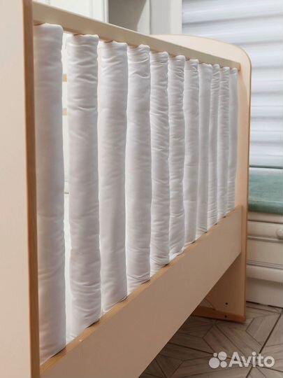 Мягкий бортик для кровати