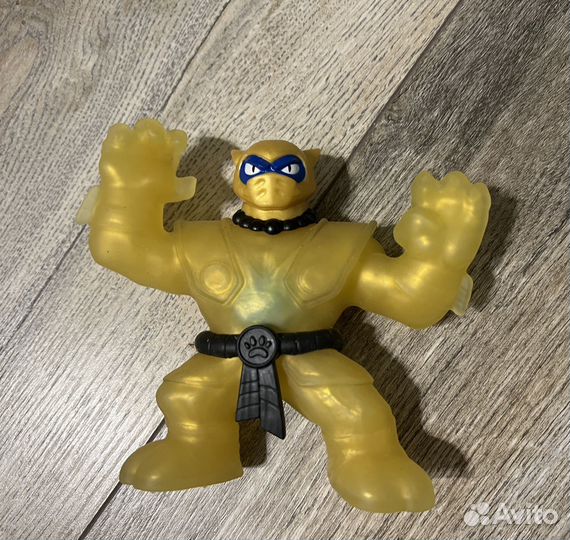 Игрушки герои гуджитсу Goo Jit Zu