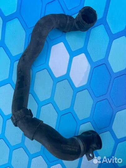 Патрубок охлаждения 03c122051BD