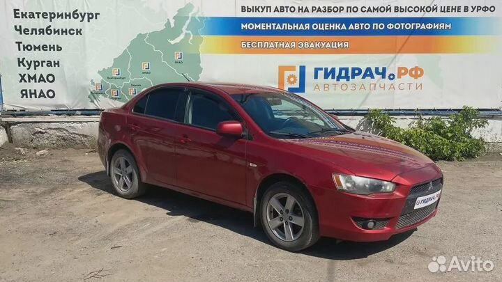 Стекло двери передней левой Mitsubishi Lancer X (C