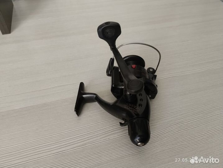 Катушки рыболовные: безынерционная и инерционная