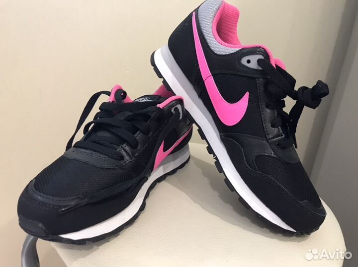 Кроссовки nike