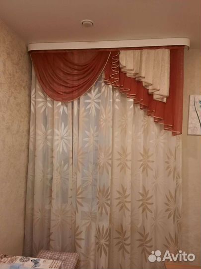 Ажурный ламбрекен