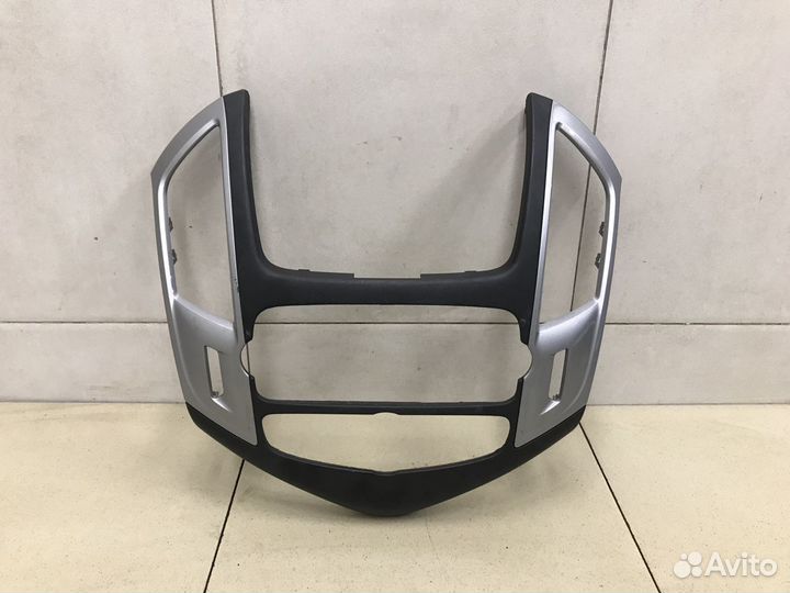 Накладка декоративная Cruze 2009-2016