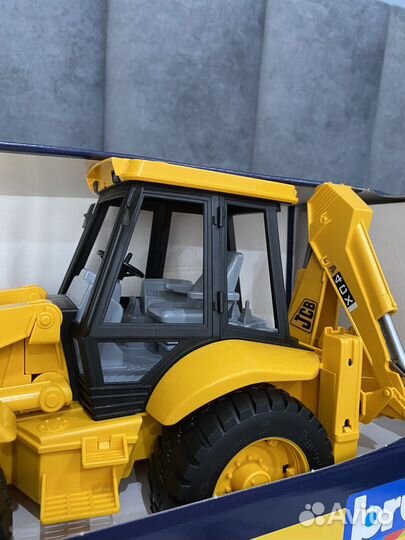 Bruder бульдозер экскаватор JCB 4CX (02-428)