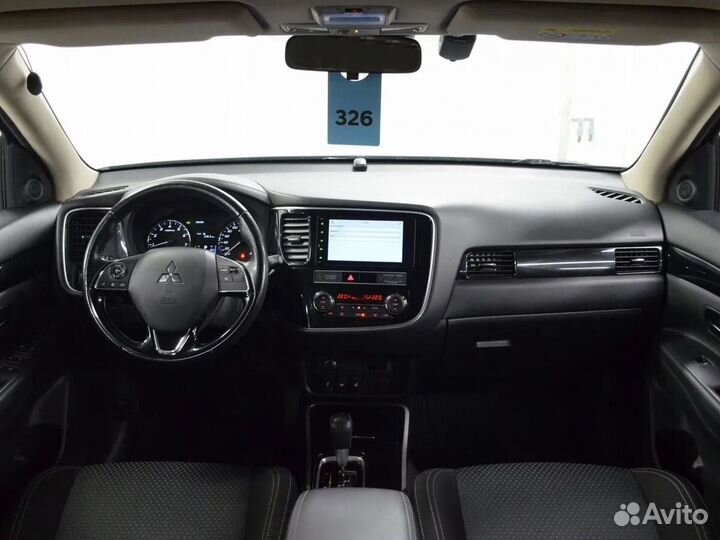 Mitsubishi Outlander 2.0 CVT, 2019, 151 000 км