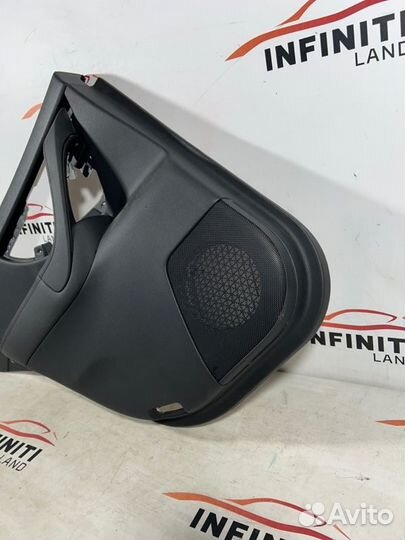 Обшивка двери задняя левая Infiniti Qx70 Fx37 Fx35