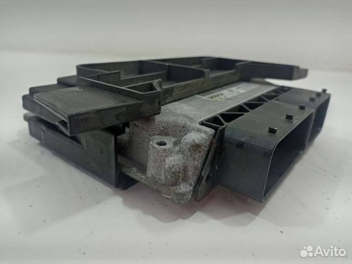 Блок управления двигателем