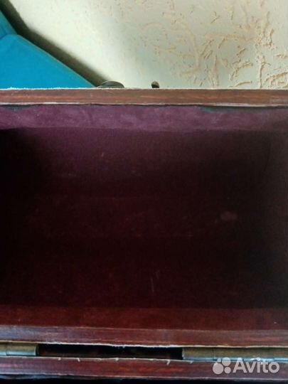 Винный сундучок (коробка для вина)