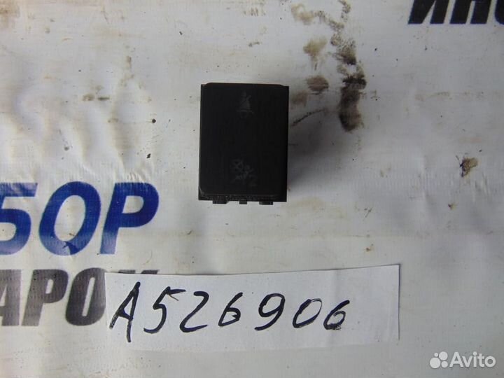 Индикатор для Nissan Tiida 1 2004-2014г