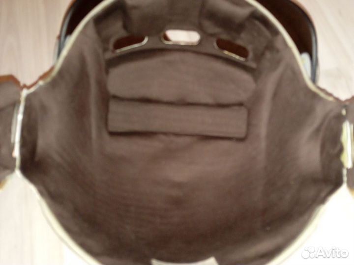 Защитный шлем авиационный в футляре