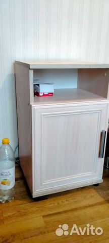 Тумба прикроватная