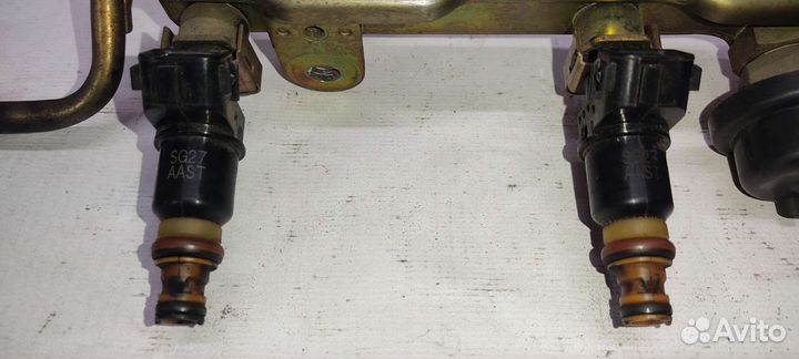 Рампа топливная в сборе 2.0L K20A4 Honda