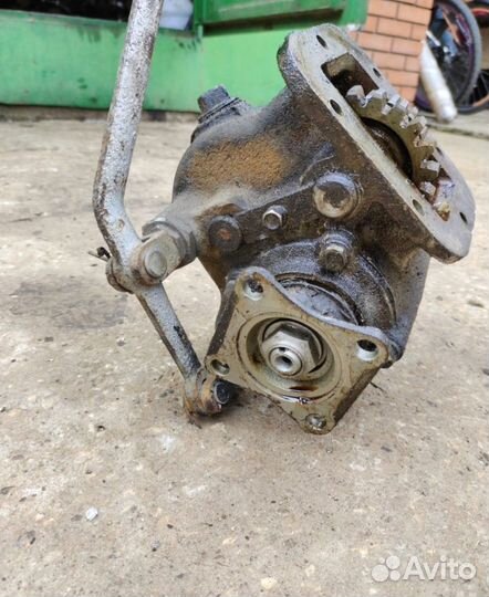 Раздатка ком на кпп ЗИЛ новая