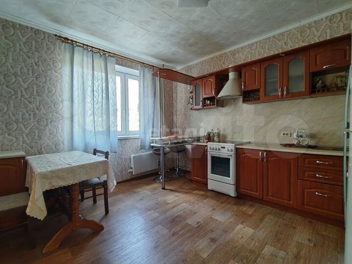 3-к. квартира, 101,4 м², 3/9 эт.