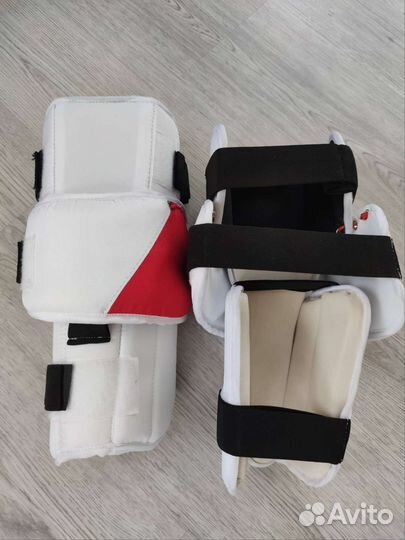 Защита колен вратаря Sr