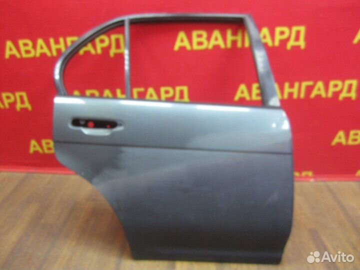 Дверь задняя правая Toyota Corsa L40 1992