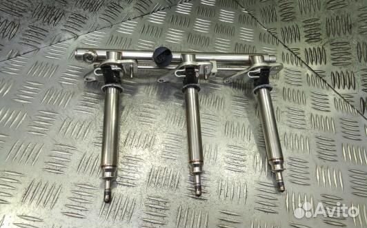 Топливная рампа бензиновая mercedes benz GLC X253