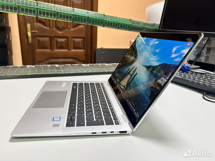 HP EliteBook x360 1030 G3 - i5-8350U/16/256