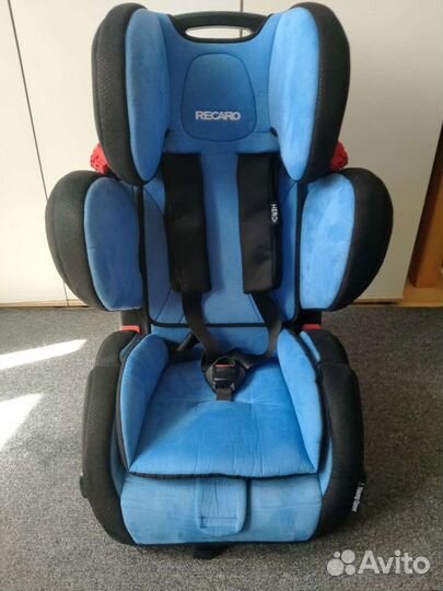 Recaro Young Sport Heroавтокресло от 1 до 12 лет