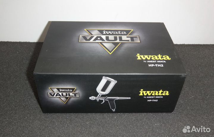 Аэрограф Anest Iwata HP-TH2