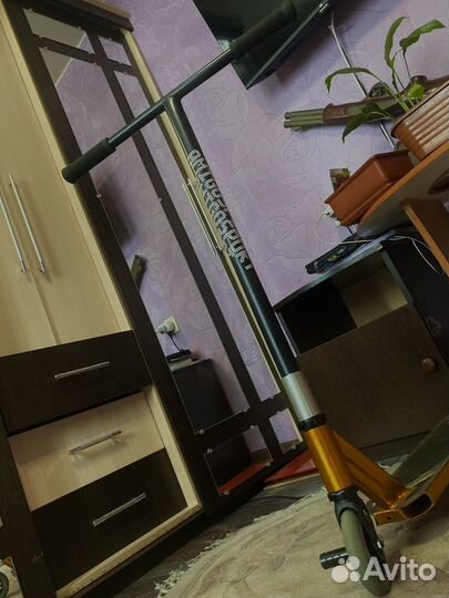 Трюковой самокат