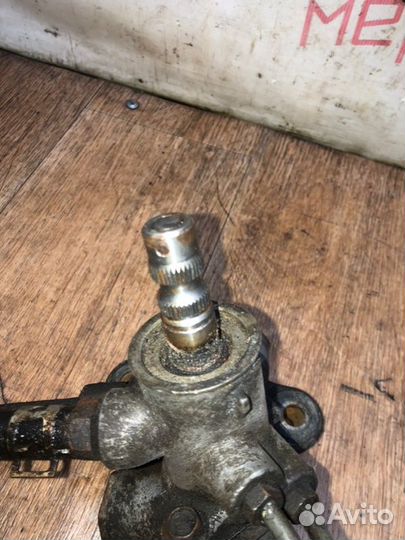 Рулевая рейка Toyota Yaris XP90 1999