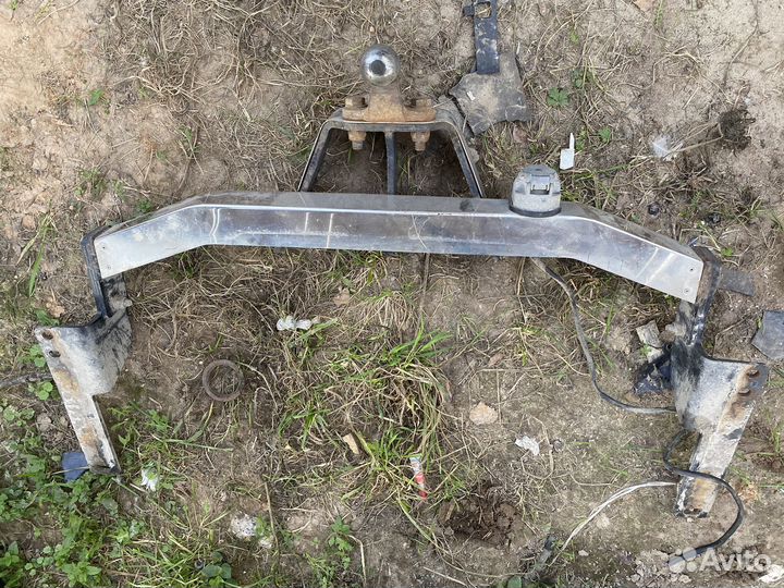 Toyota prada 150 фаркоп