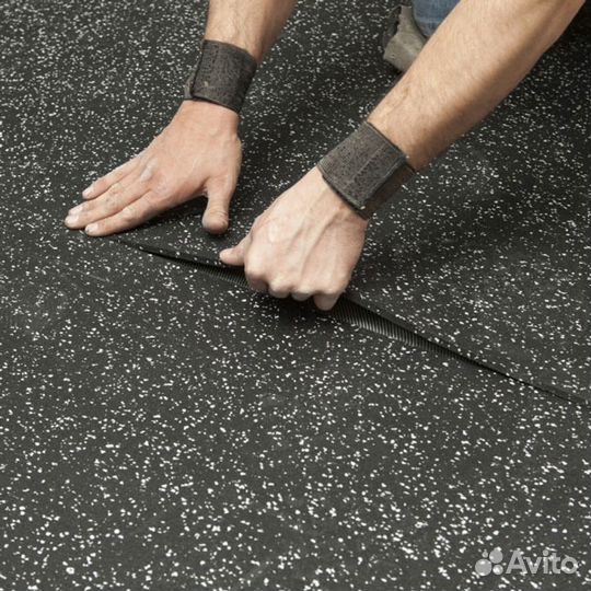Рулонное резиновое напольное покрытие