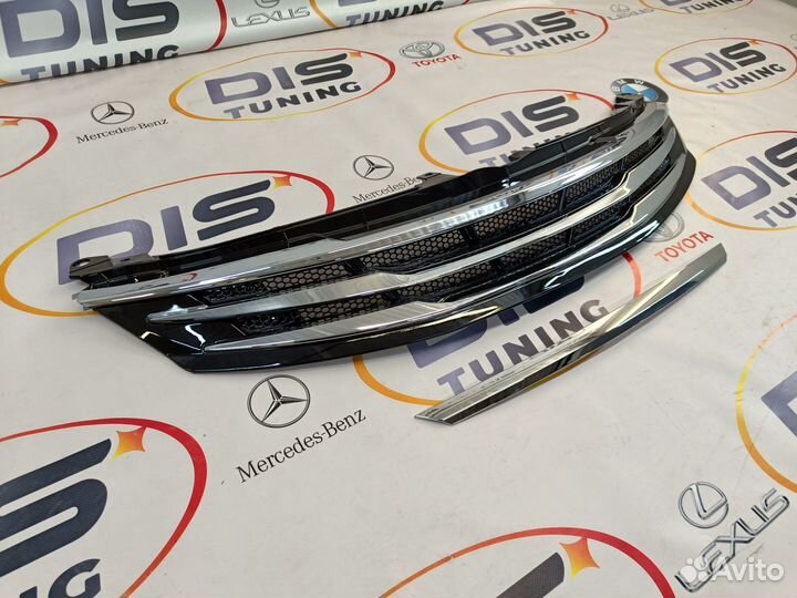 Решетка радиатора Toyota Camry 55 Modellista