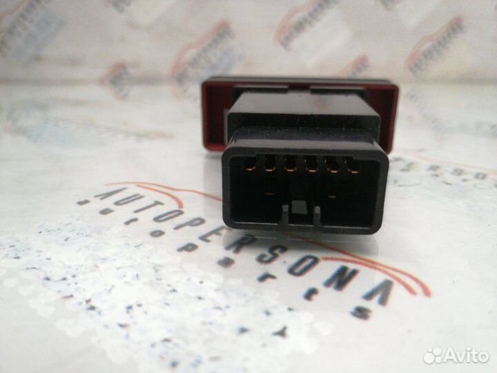 Кнопка аварийной сигнализации Kia Rio LEV A5D 2005