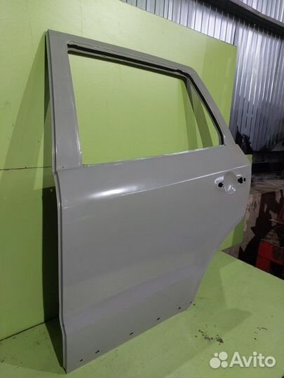 Дверь задняя левая Hyundai Santa Fe 2