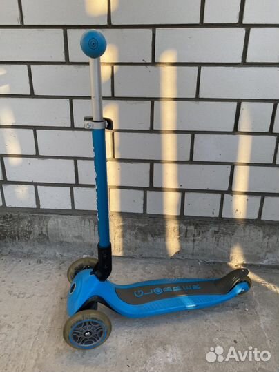 Самокат трехколесный globber