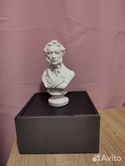 Бюст Пушкина 13 см светящийся