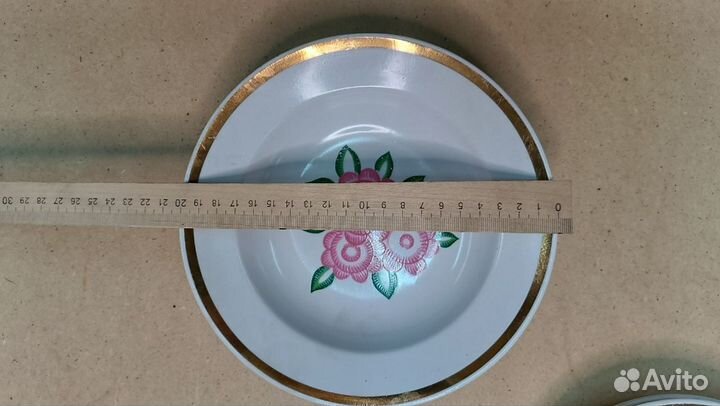 Комплект фарфоровых тарелок СССР